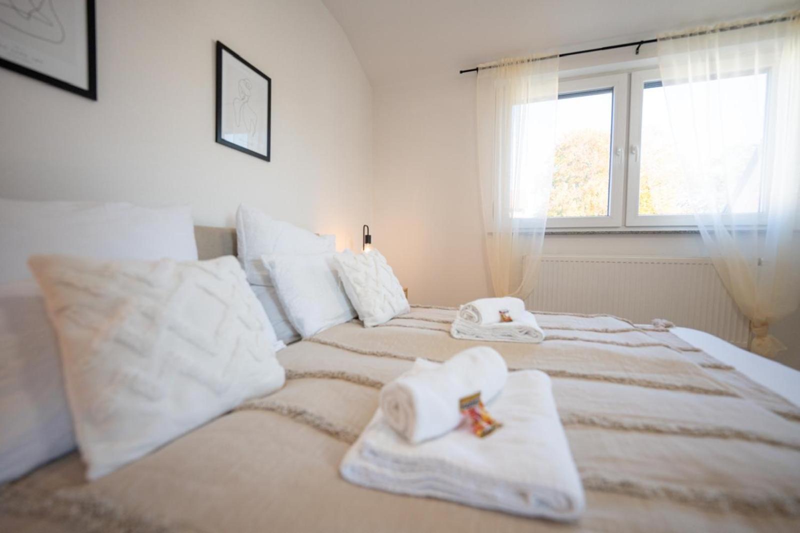 -Stadthaus Ida- Mit Grosser Dachterasse, Am Schlosspark, Luftkurort Kisslegg, Boxspringbetten, Kaffeevollautomat, Smarttv, Familienfreundlich, Grosszuegig, Zentral Ngoại thất bức ảnh