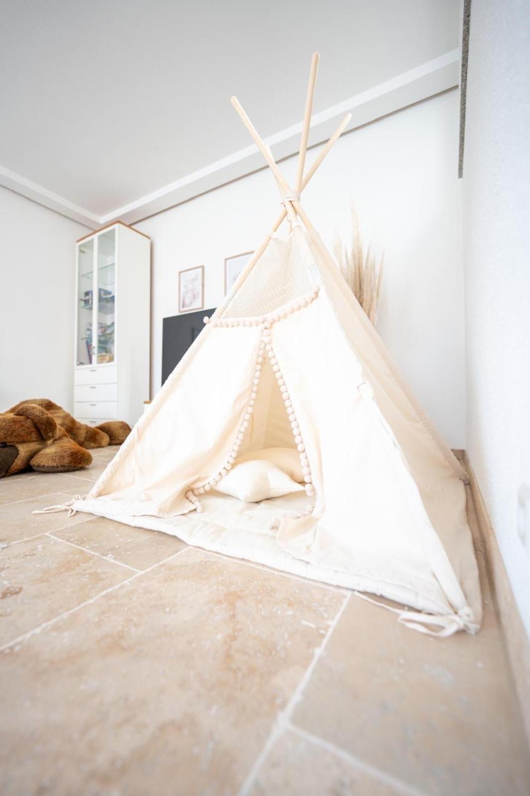 -Stadthaus Ida- Mit Grosser Dachterasse, Am Schlosspark, Luftkurort Kisslegg, Boxspringbetten, Kaffeevollautomat, Smarttv, Familienfreundlich, Grosszuegig, Zentral Ngoại thất bức ảnh